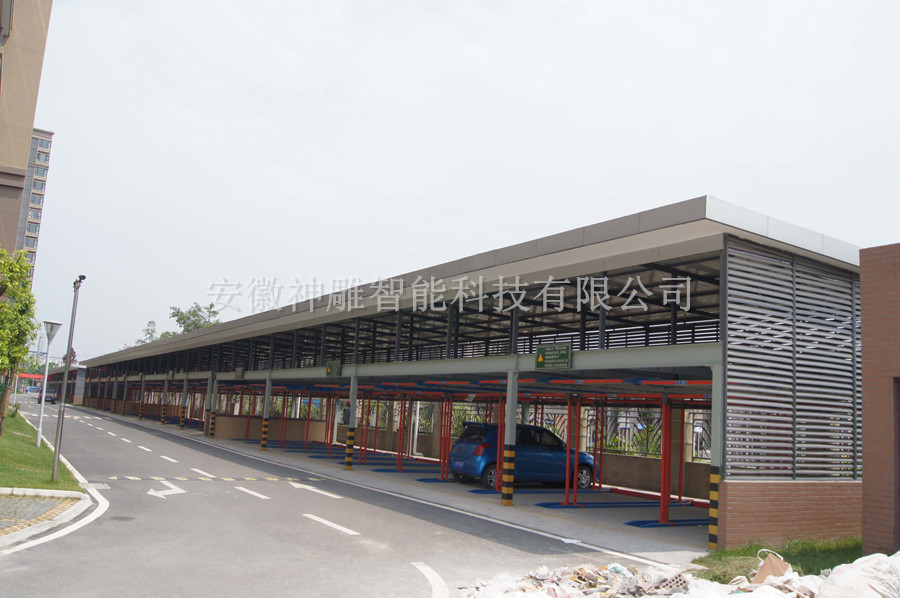 半地下車庫 半地下車庫